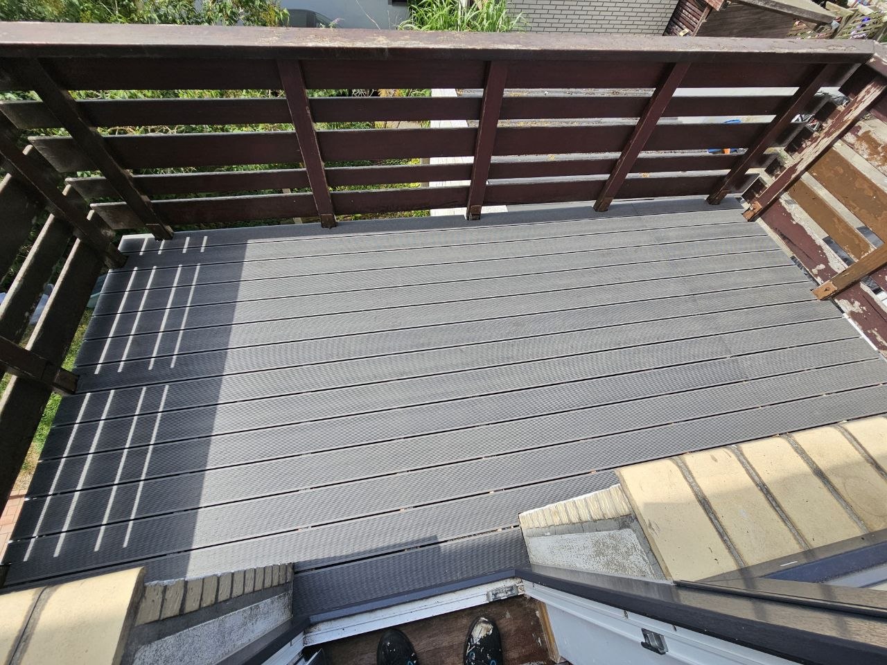 Balkon nach der Erneuerung des Bodens